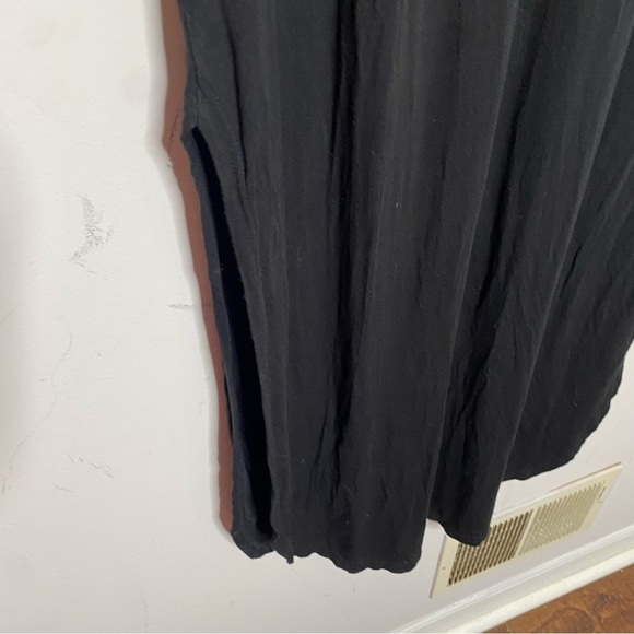 Black Short Sleeve Maxi Dress - Picture 7 of 7